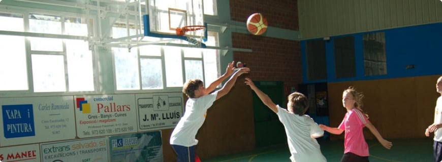 Persuasivo calcio Una buena amiga Basket Camp in Andorra with English Language Classes [Campus 2023]