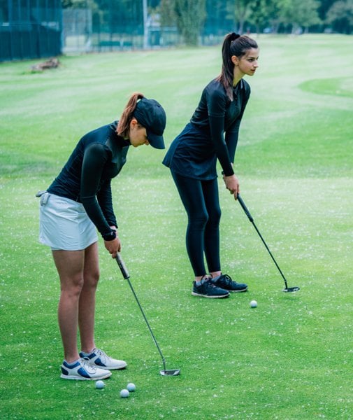 Entrenamiento de golf con instructor